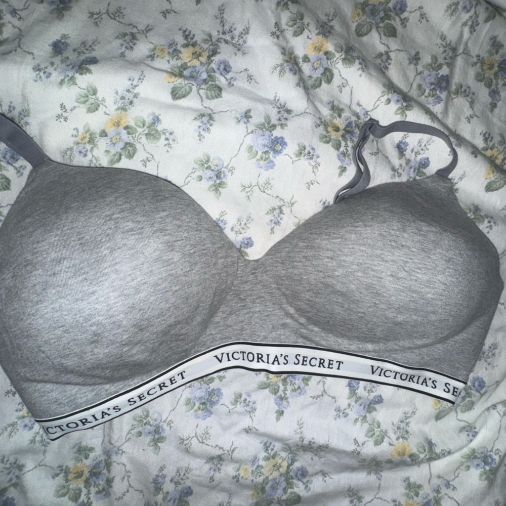 Victoria's Secret wireless  Gray Bra